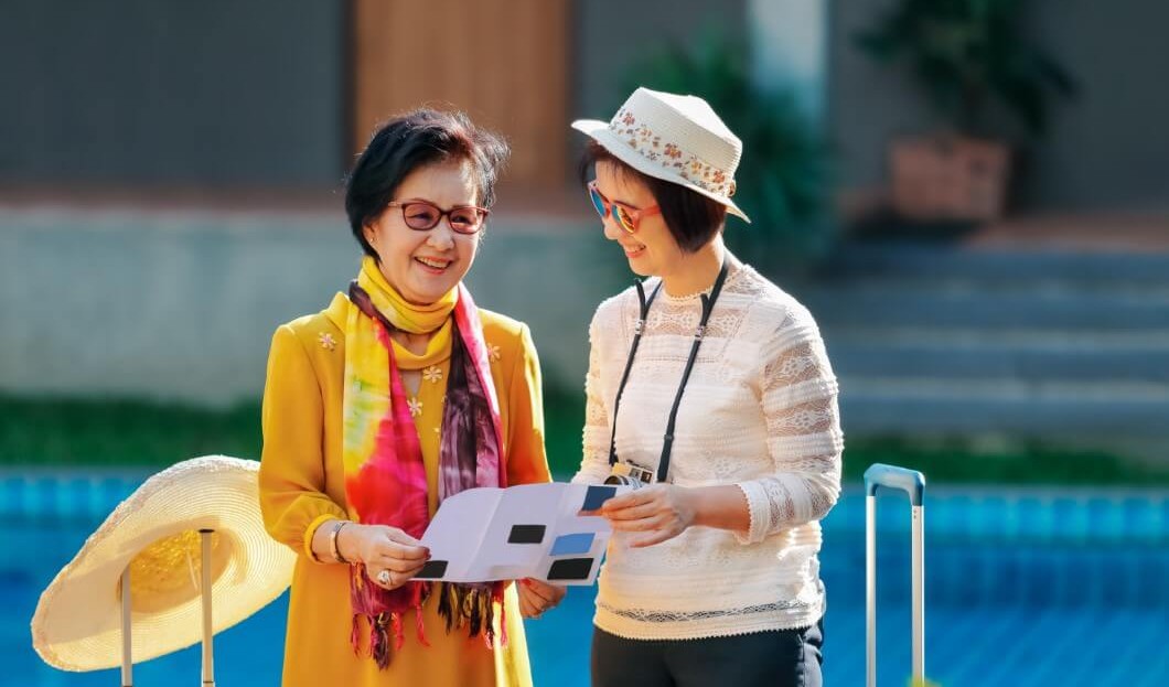 CHINA-ELDERLY TOURISTS TRAVEL MORE THAN BEFORE